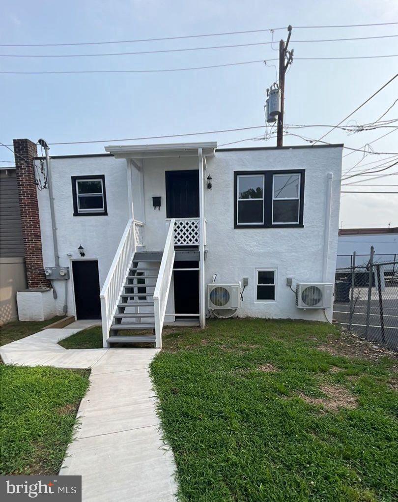 566 E High St #6 — photo
