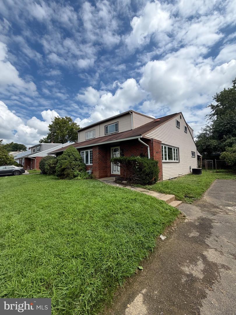 1419 Arline Ave — photo