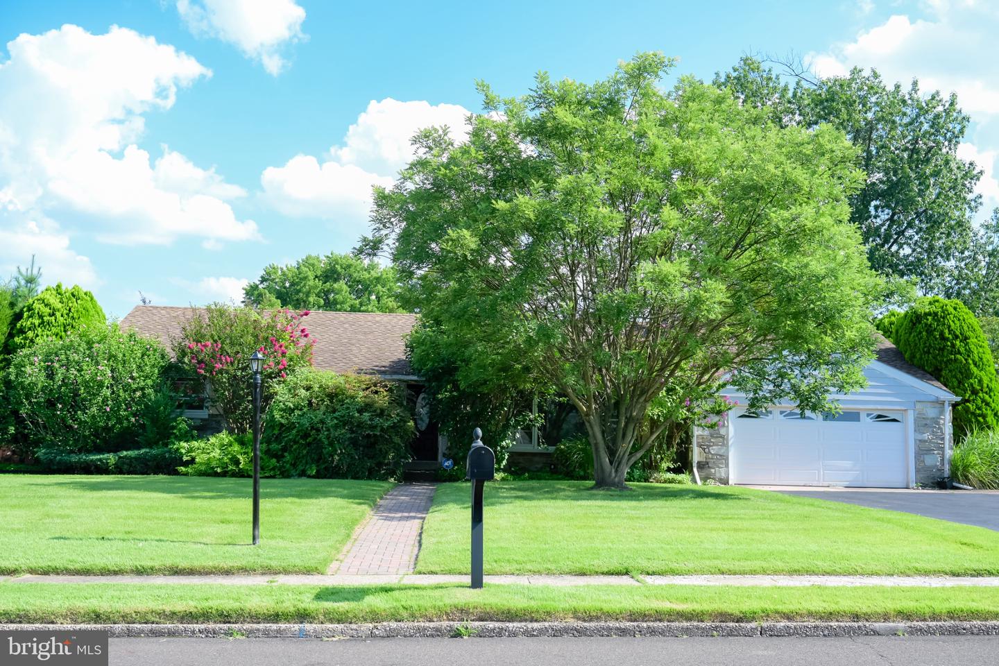 2171 Kent Road, Huntingdon Valley, PA 19006