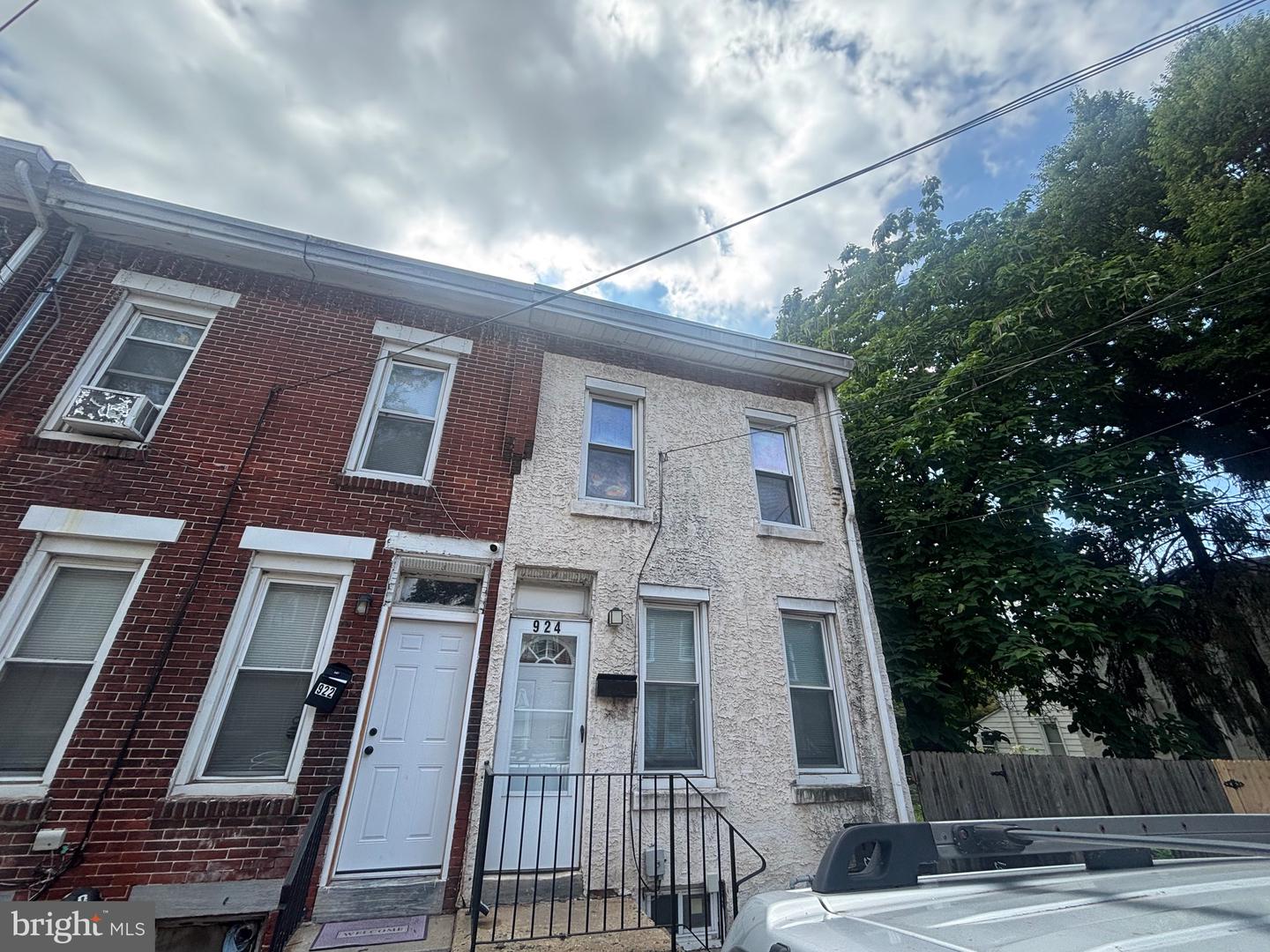 924 Jackson St — photo