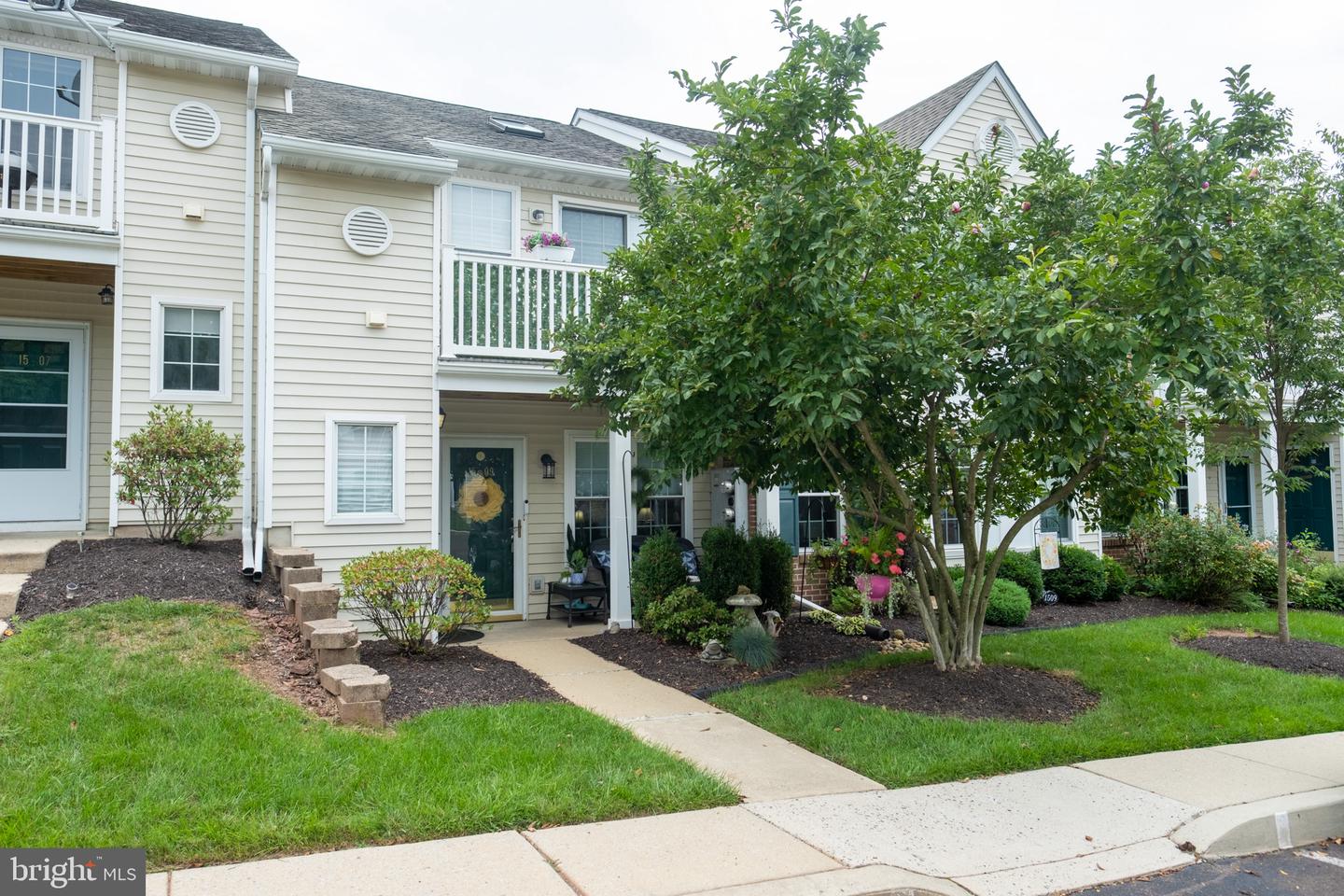 1509 Rosewood Ct #77 — photo