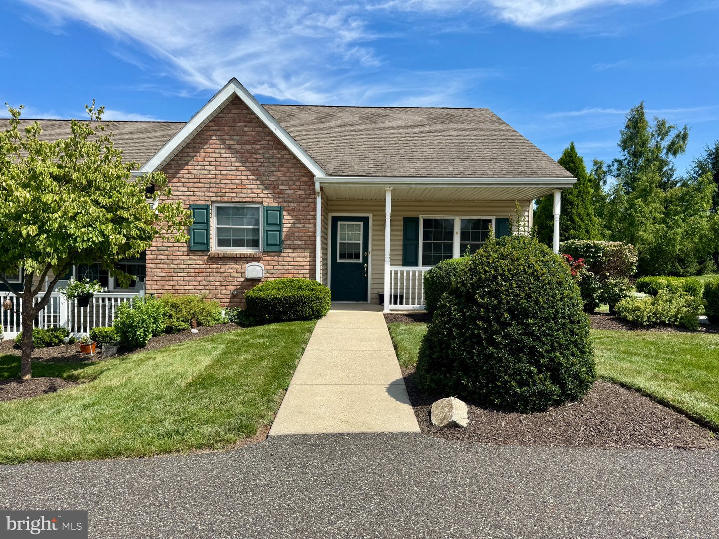 17 Ludwig Ln — photo