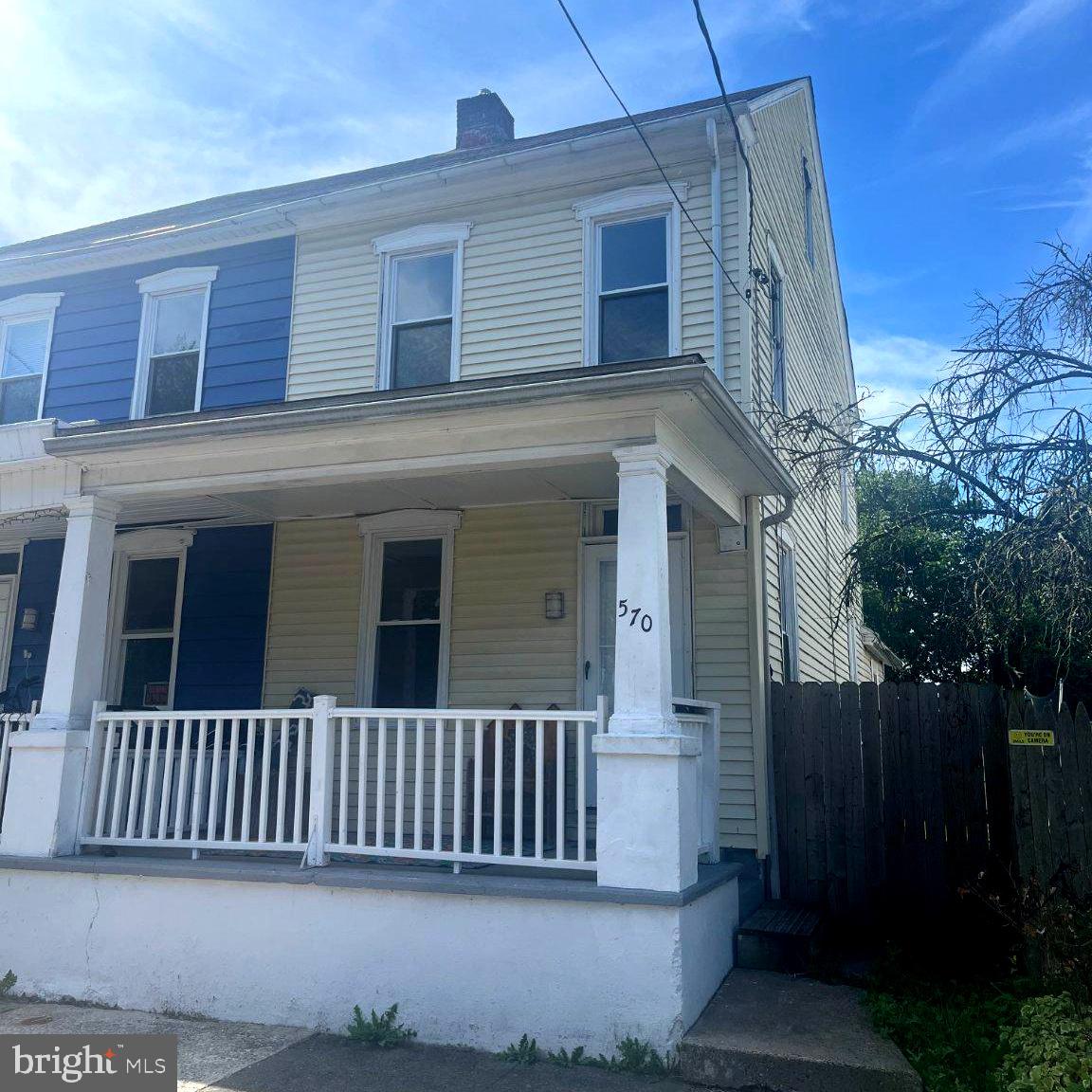 570 Jefferson Ave — photo