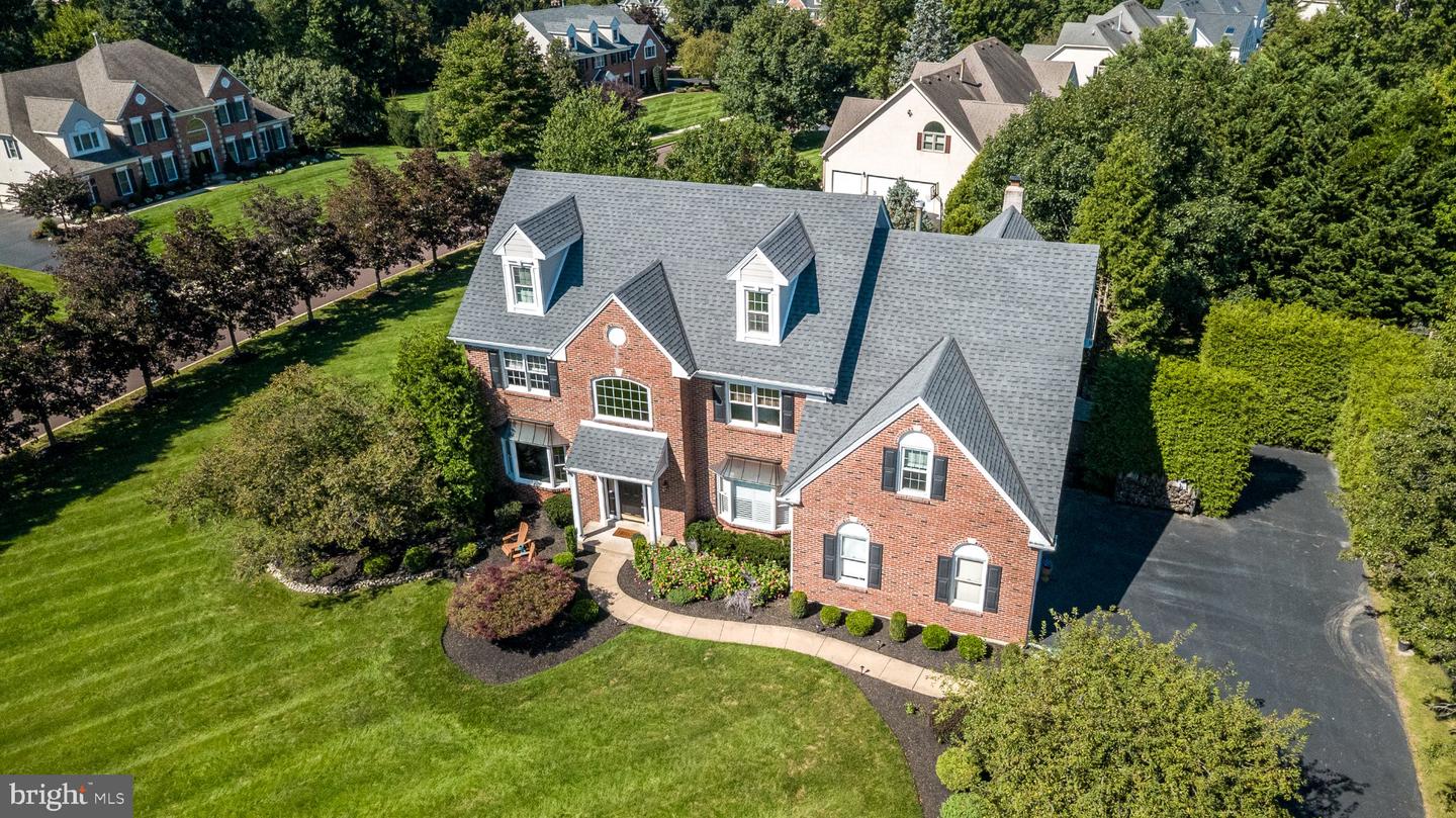 1305 McHugh — photo
