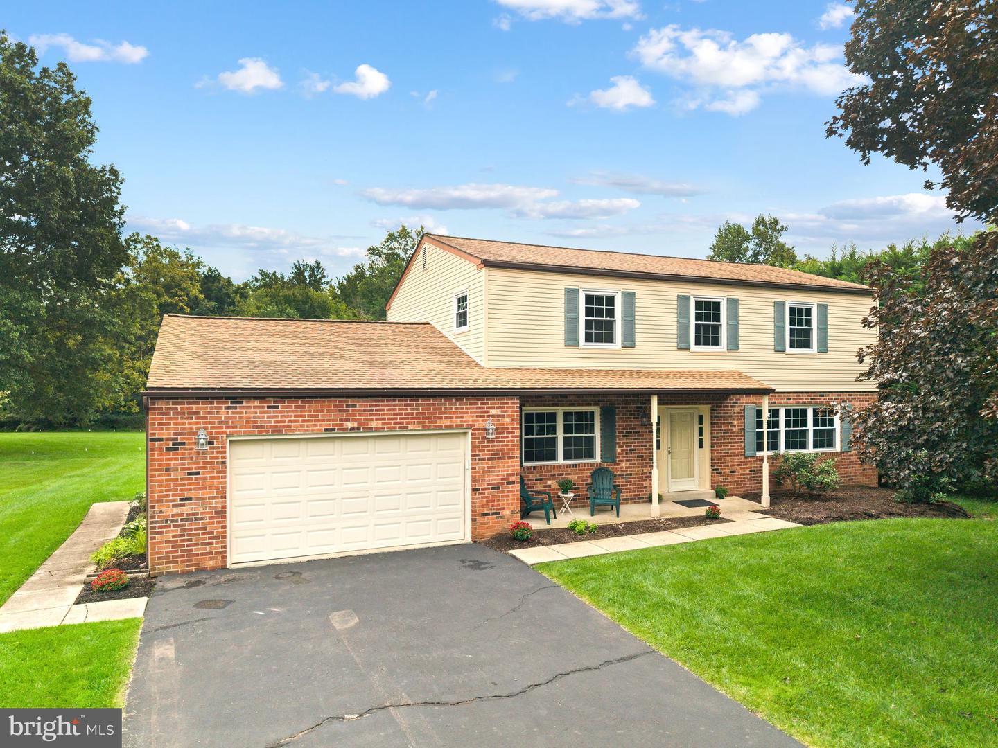 1270 Holstein Ct — photo