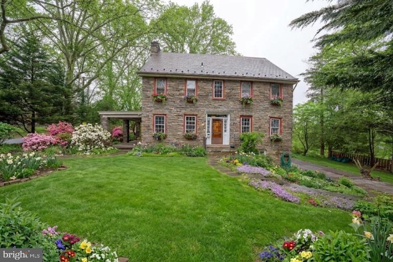 625 Chelten Hills Dr — photo