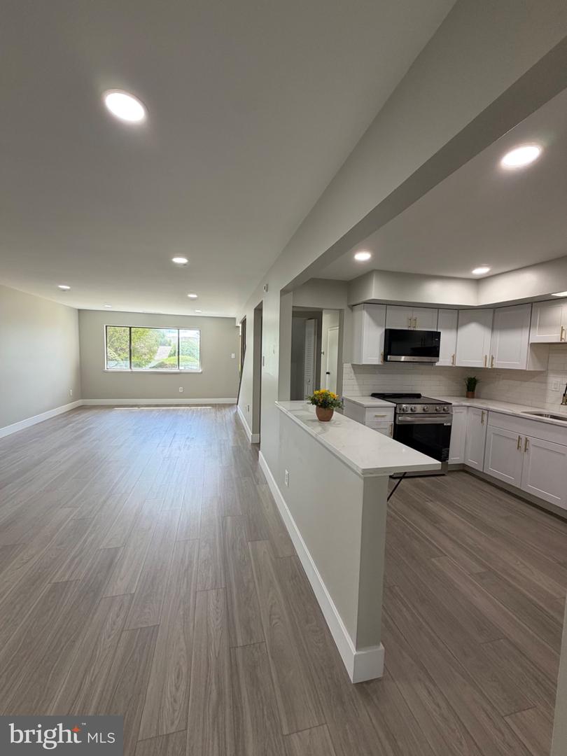 503 Bunker Hill Rd — photo
