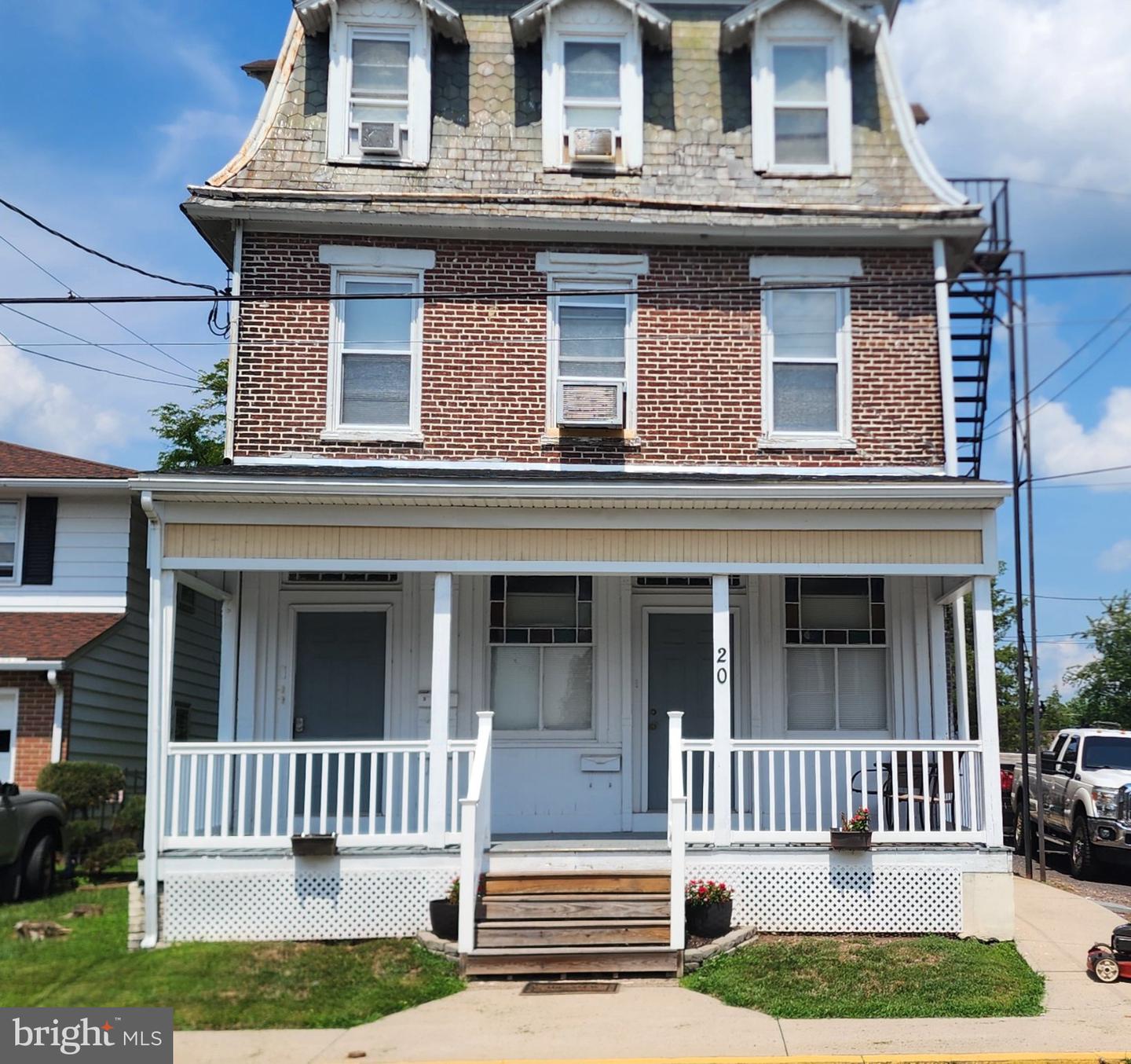 20 Berks St #3rd Floor — photo