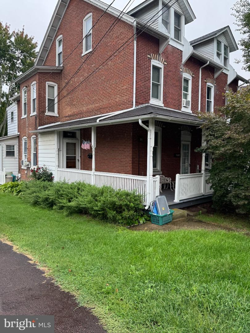 442 Walnut St #1st Floor — photo