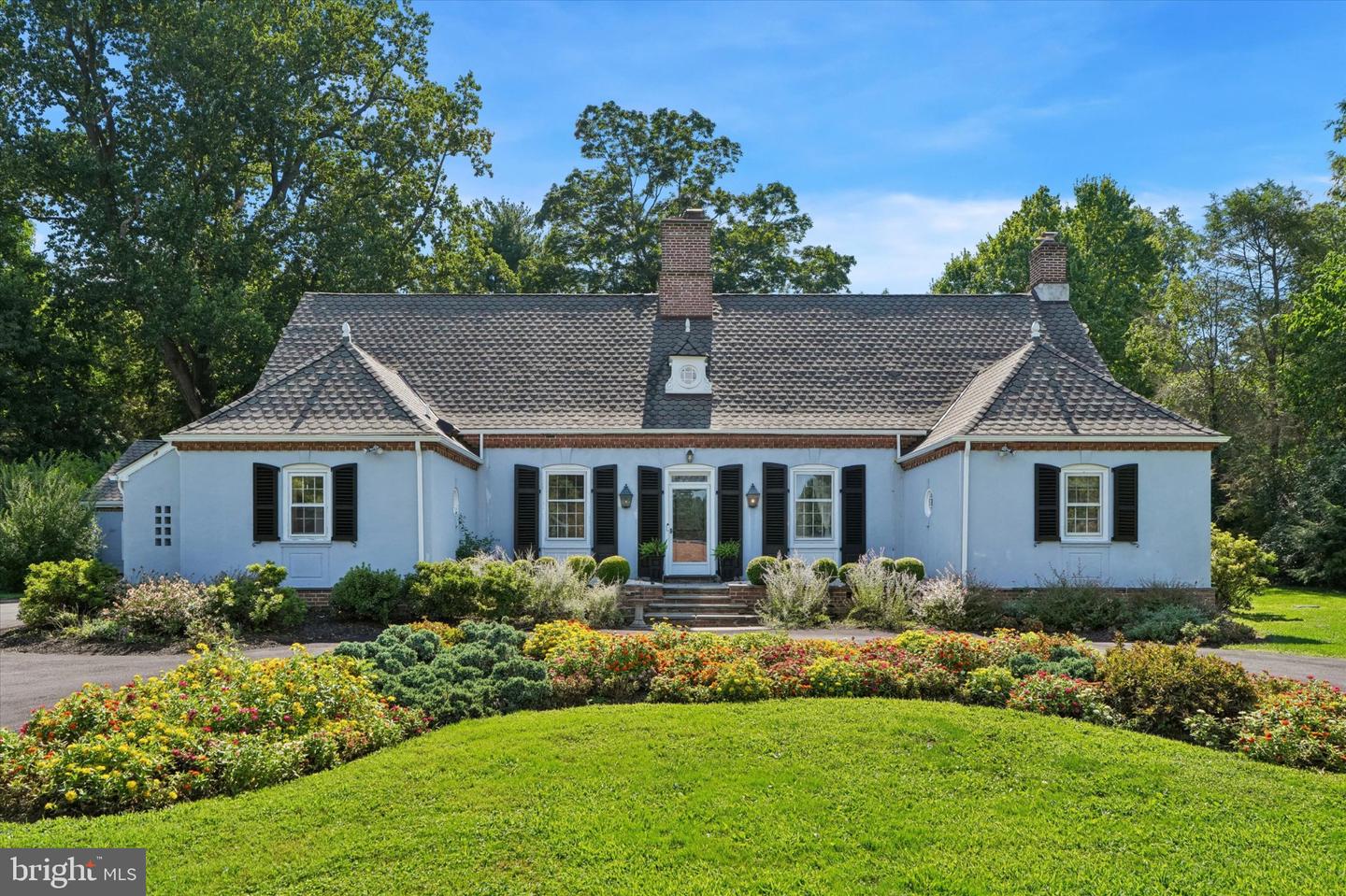 919 Frazier Rd — photo