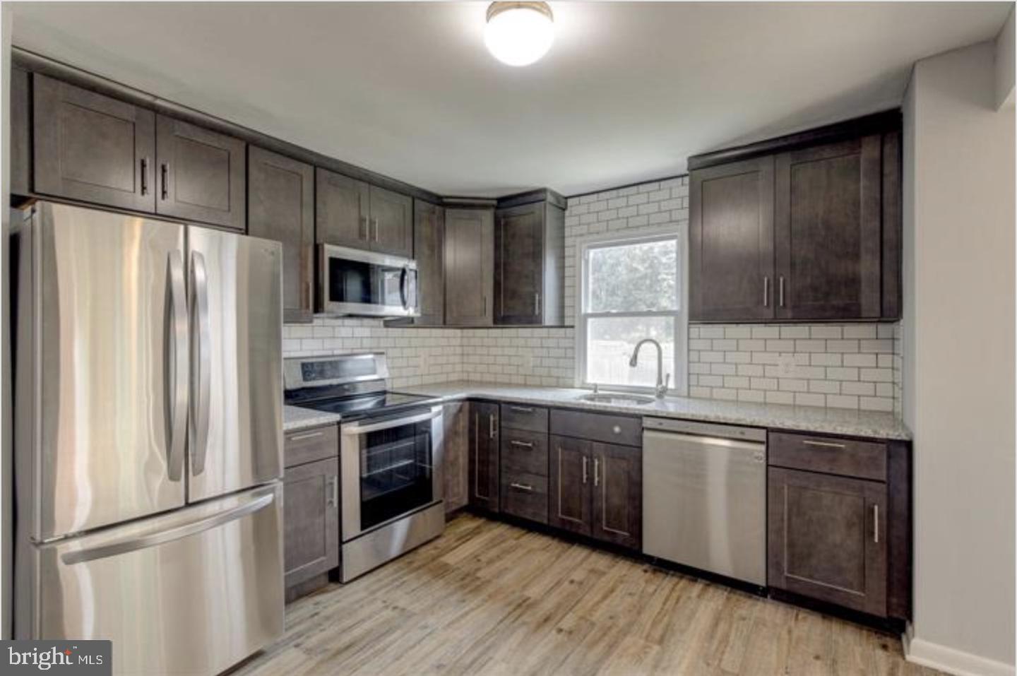 4022 Joshua #Apartment — photo