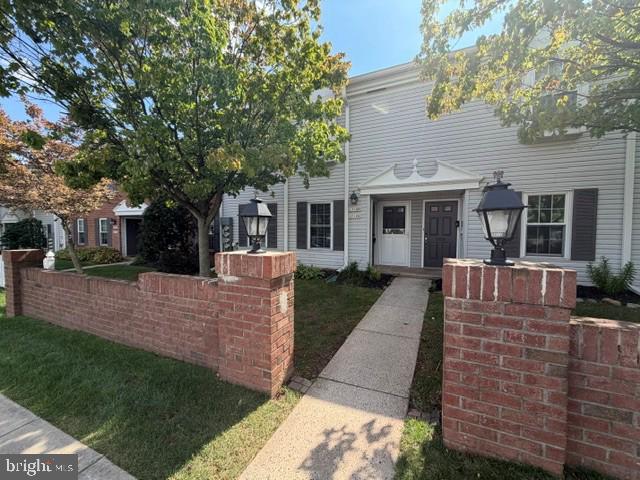 1212A Crosshill Ct — photo