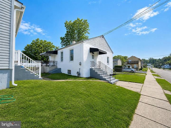 1601 Fairview Ave — photo