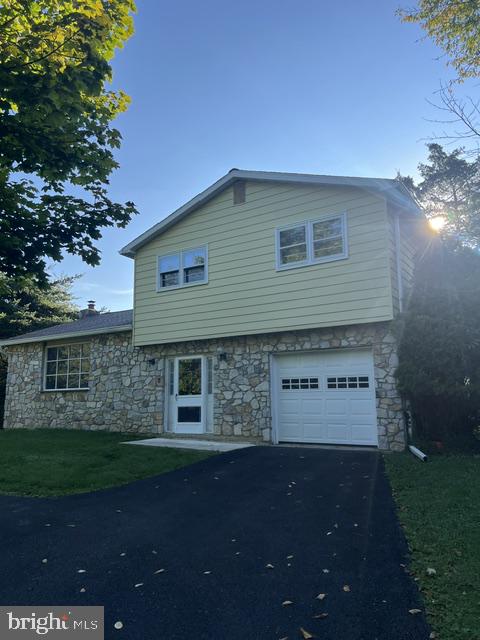 401 Lower State Rd # — photo