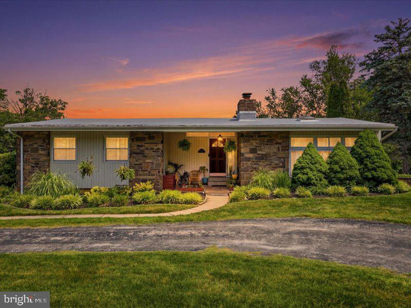 2311 Barren Hill Rd — photo