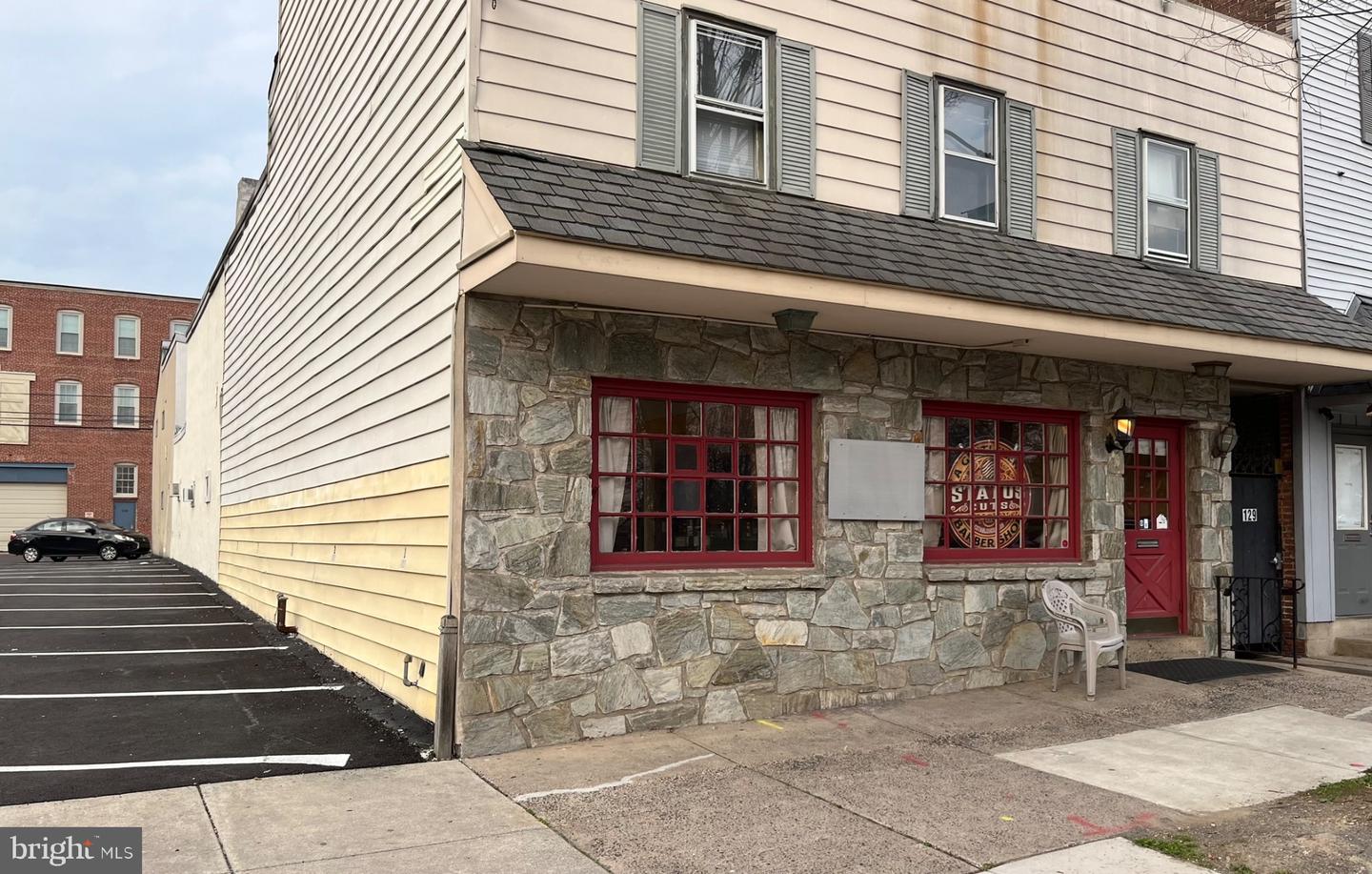 129 E High St #Unit a — photo