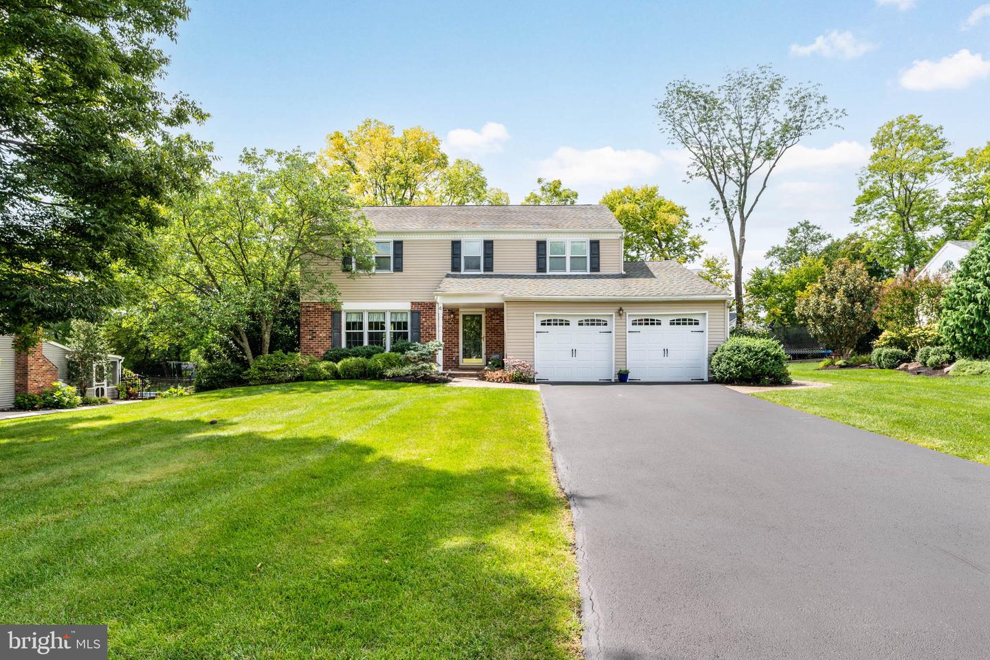 4 Woodstock Cir — photo