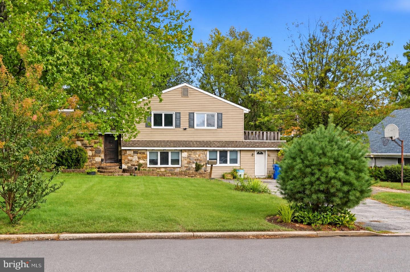1115 Arboretum Rd — photo