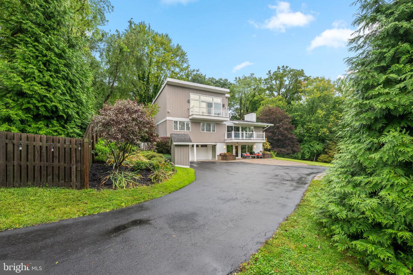 1242 COUNTY LINE ROAD, WAYNE PA 19087 — photo 2