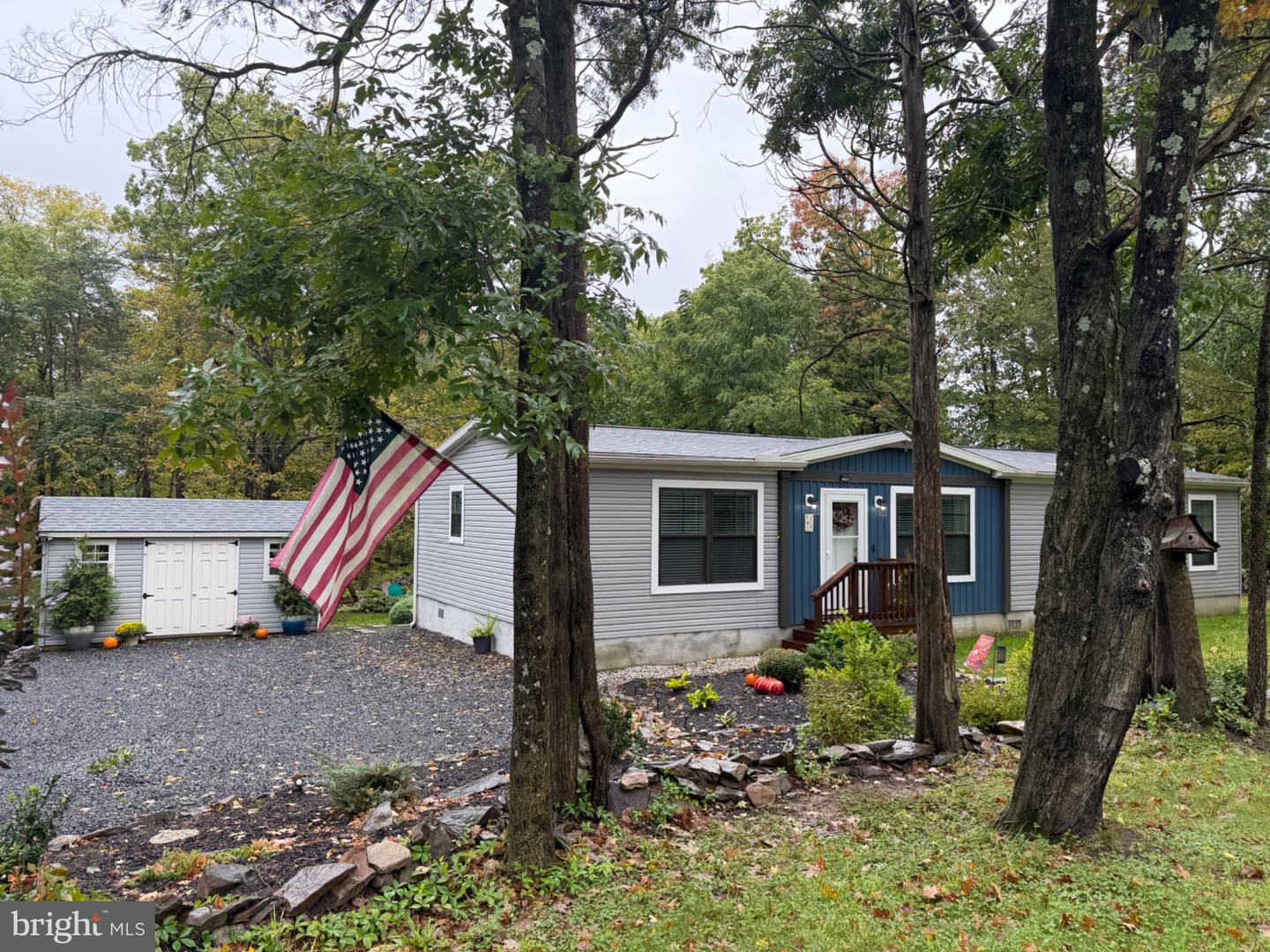 3213 Miller Rd # — photo