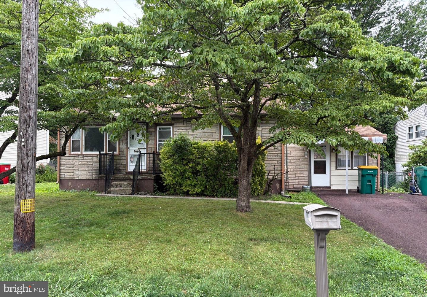 707 Green St # — photo