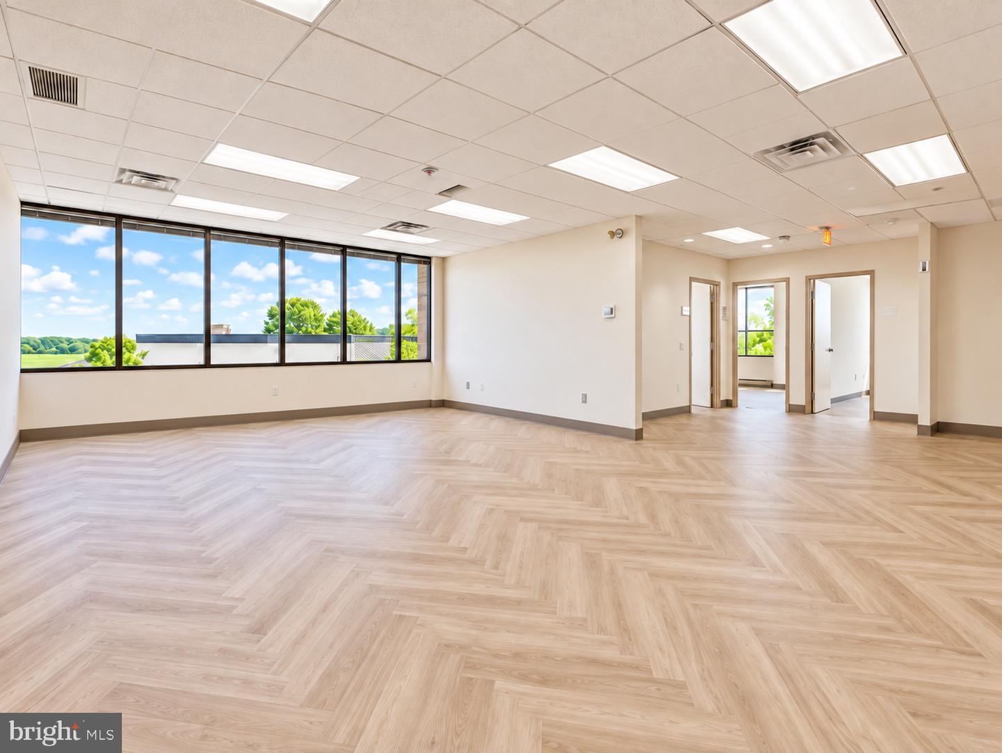 350 Sentry Pkwy #640, Suite 101 — photo