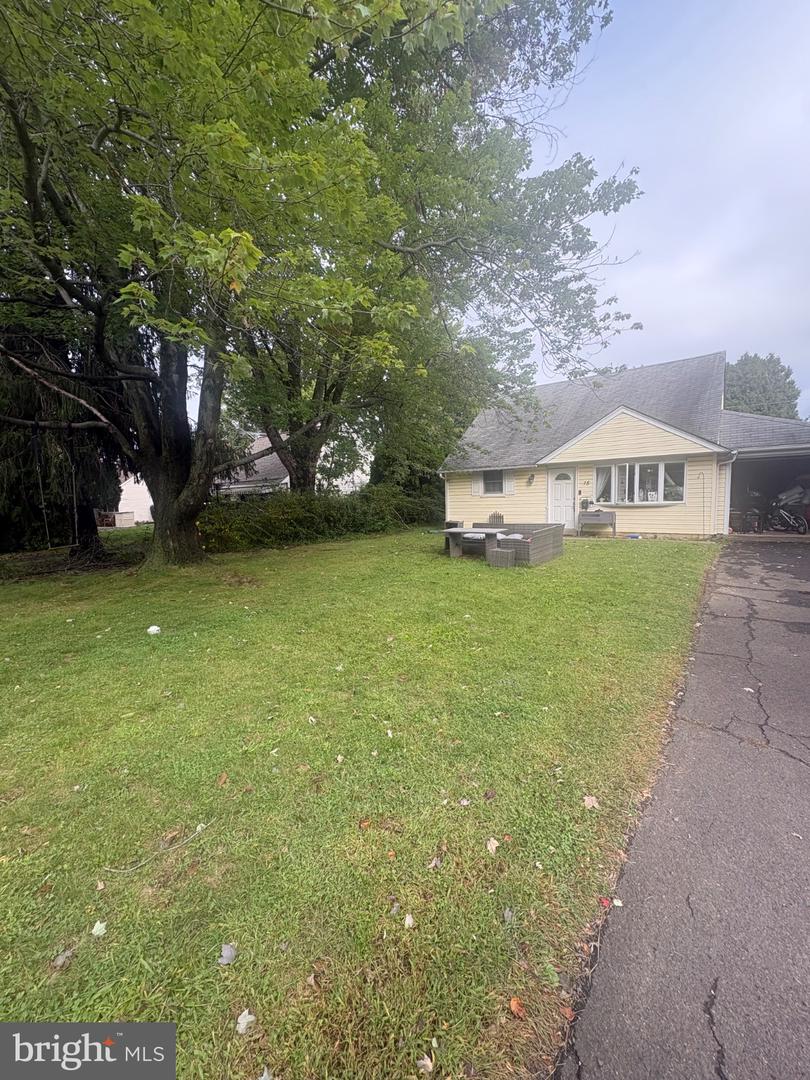 15 Drexel Rd # — photo