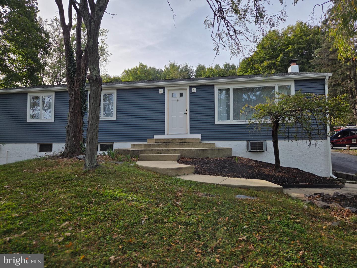 1117 Grosstown Rd # — photo