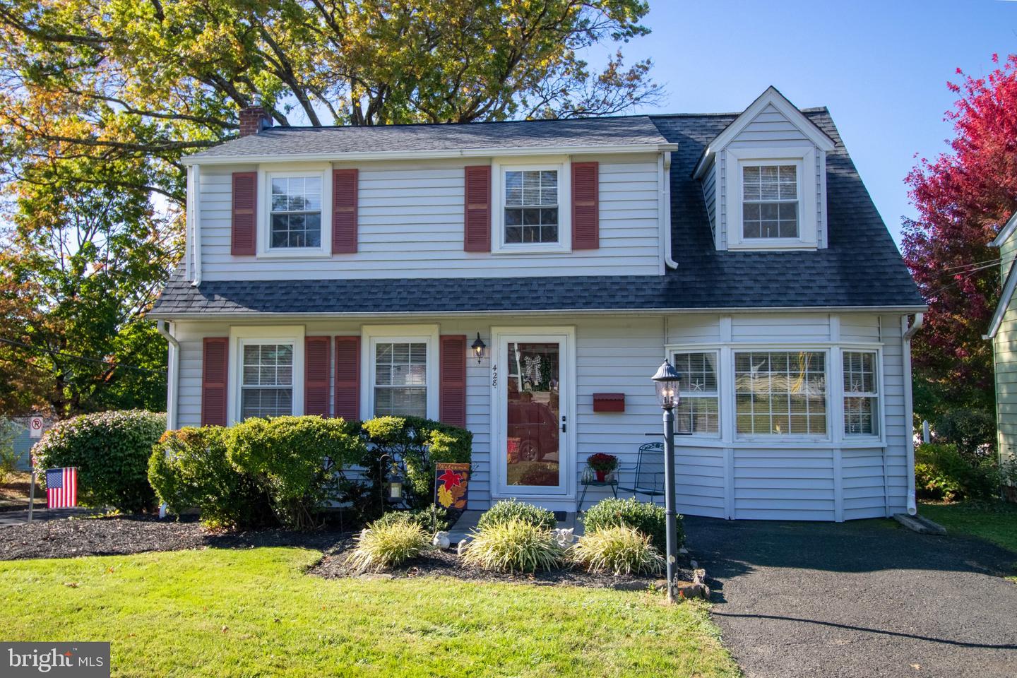 428 Inman Ter — photo
