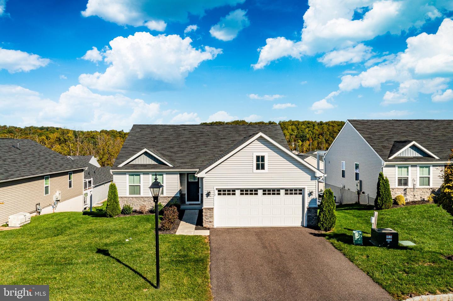 112 Zachary Way # — photo