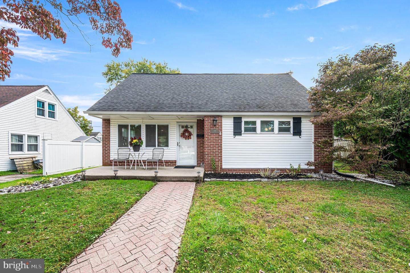 26 Lynn Dr — photo