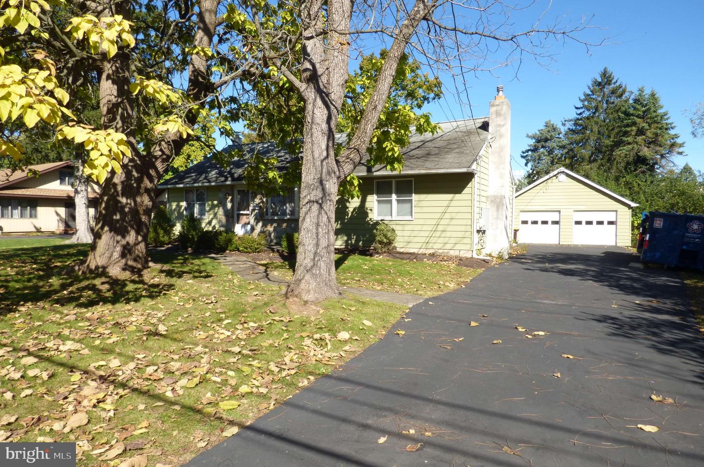 725 Garfield Ave # — photo