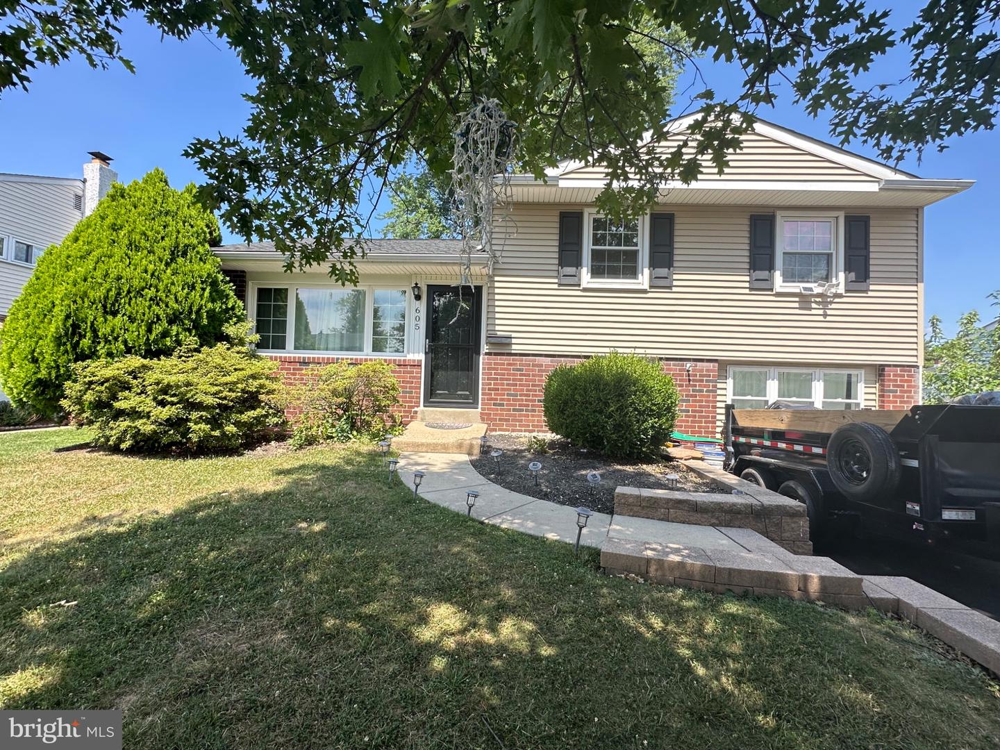 605 Exton Rd — photo