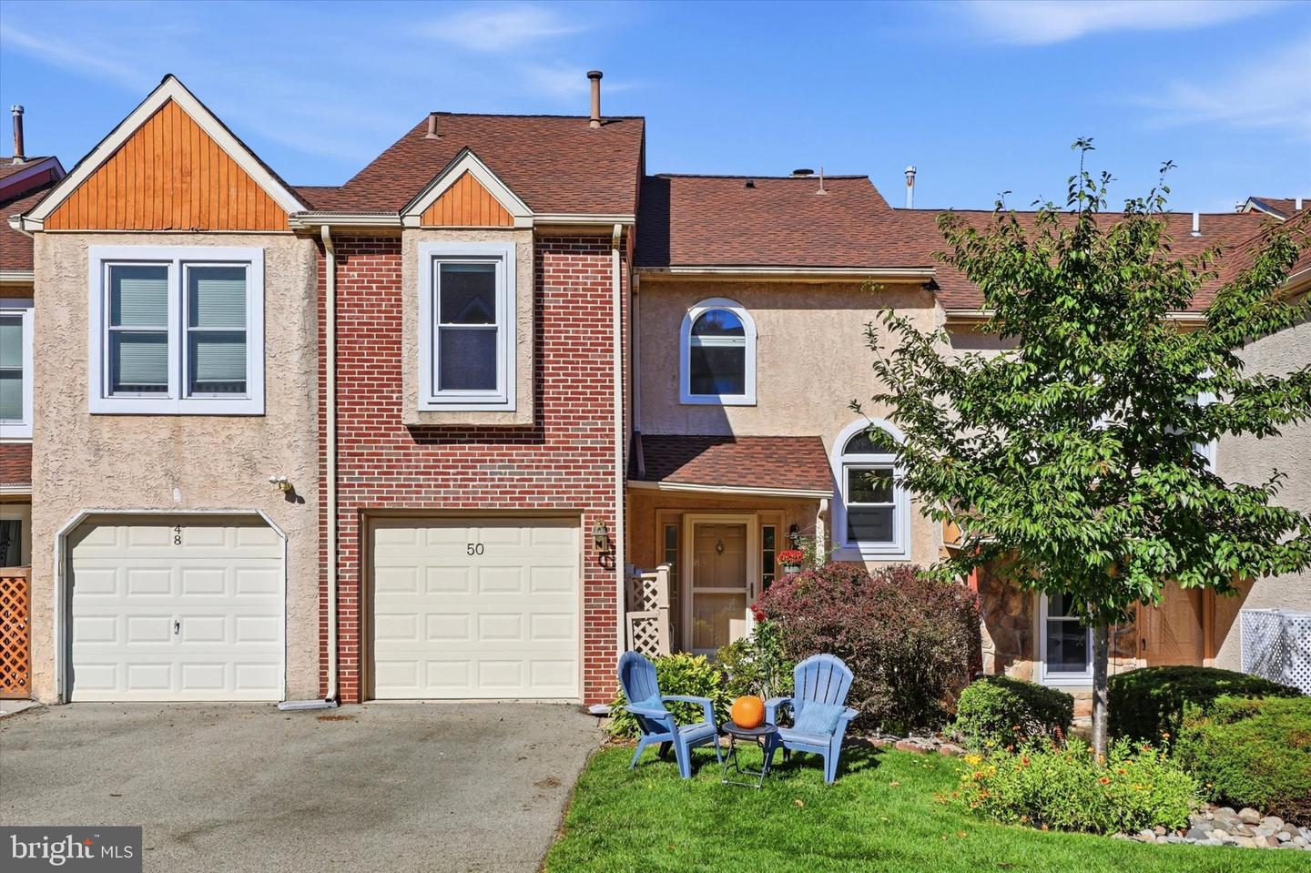 50 White Pine Ct # — photo