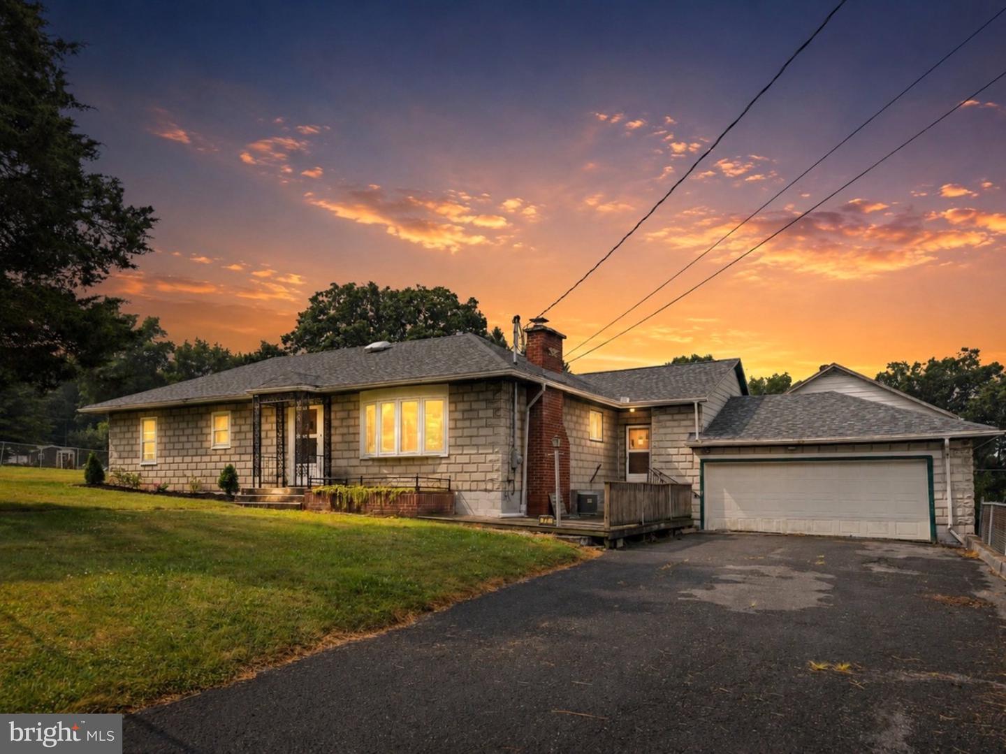71 Lewland — photo