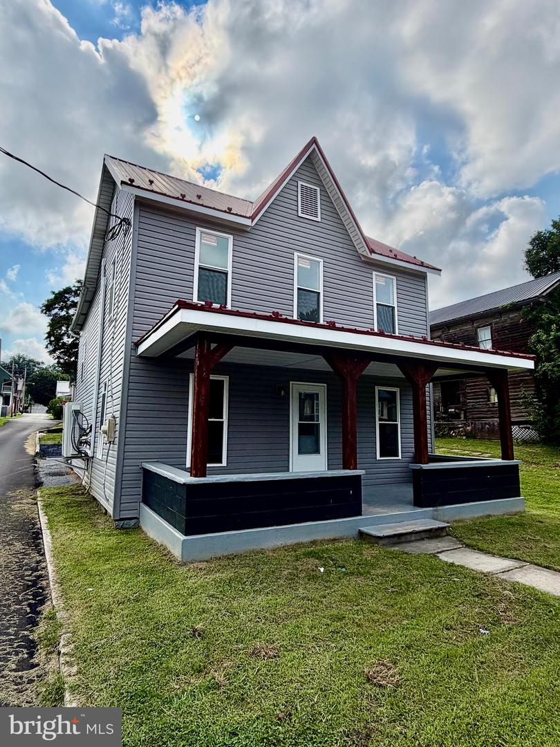 100 N Main Street — photo
