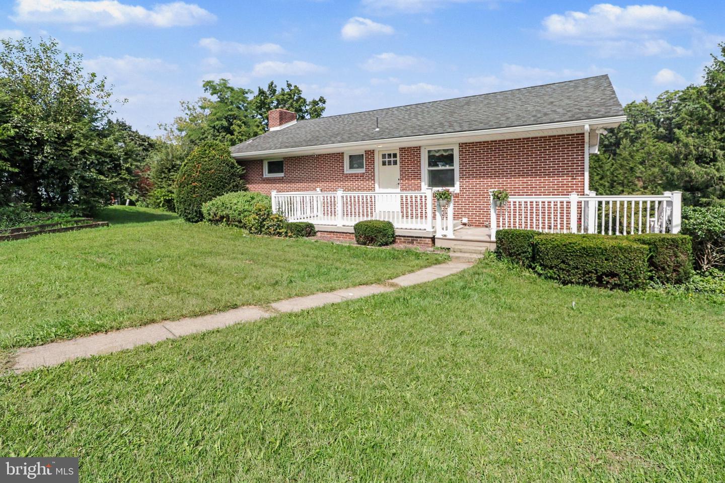 1445 Loop Road, Lewistown, PA 17044 — photo 3