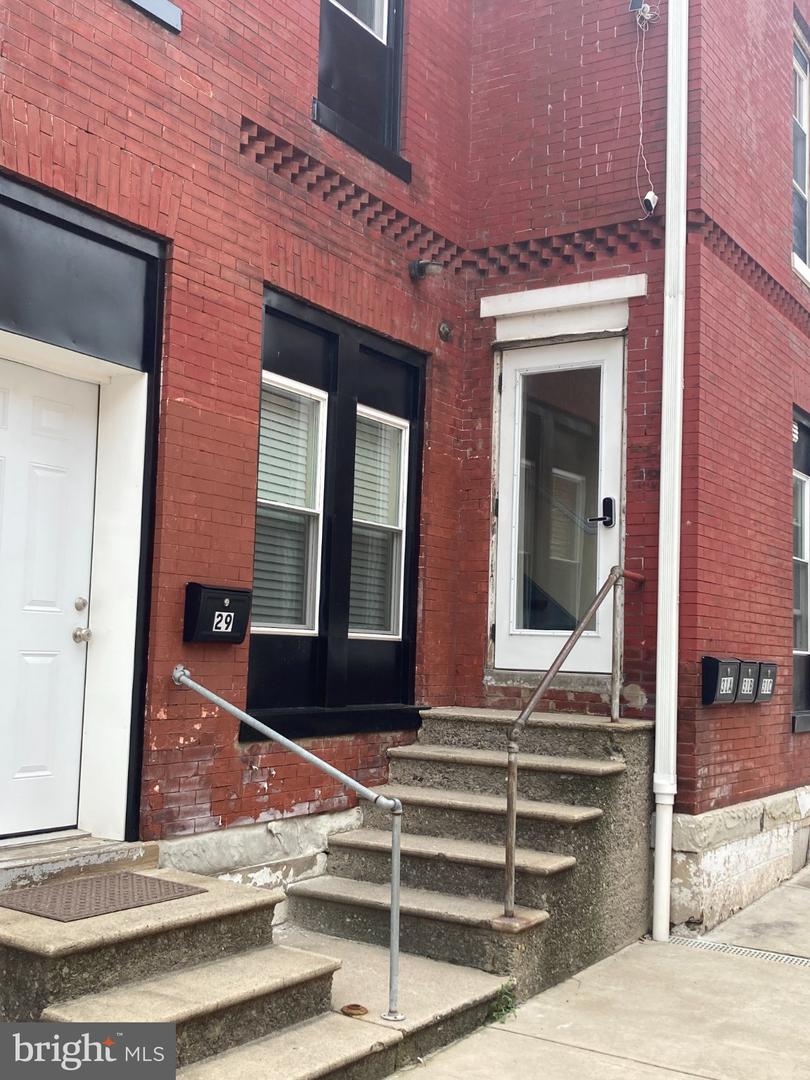 31 Marble St #C — photo