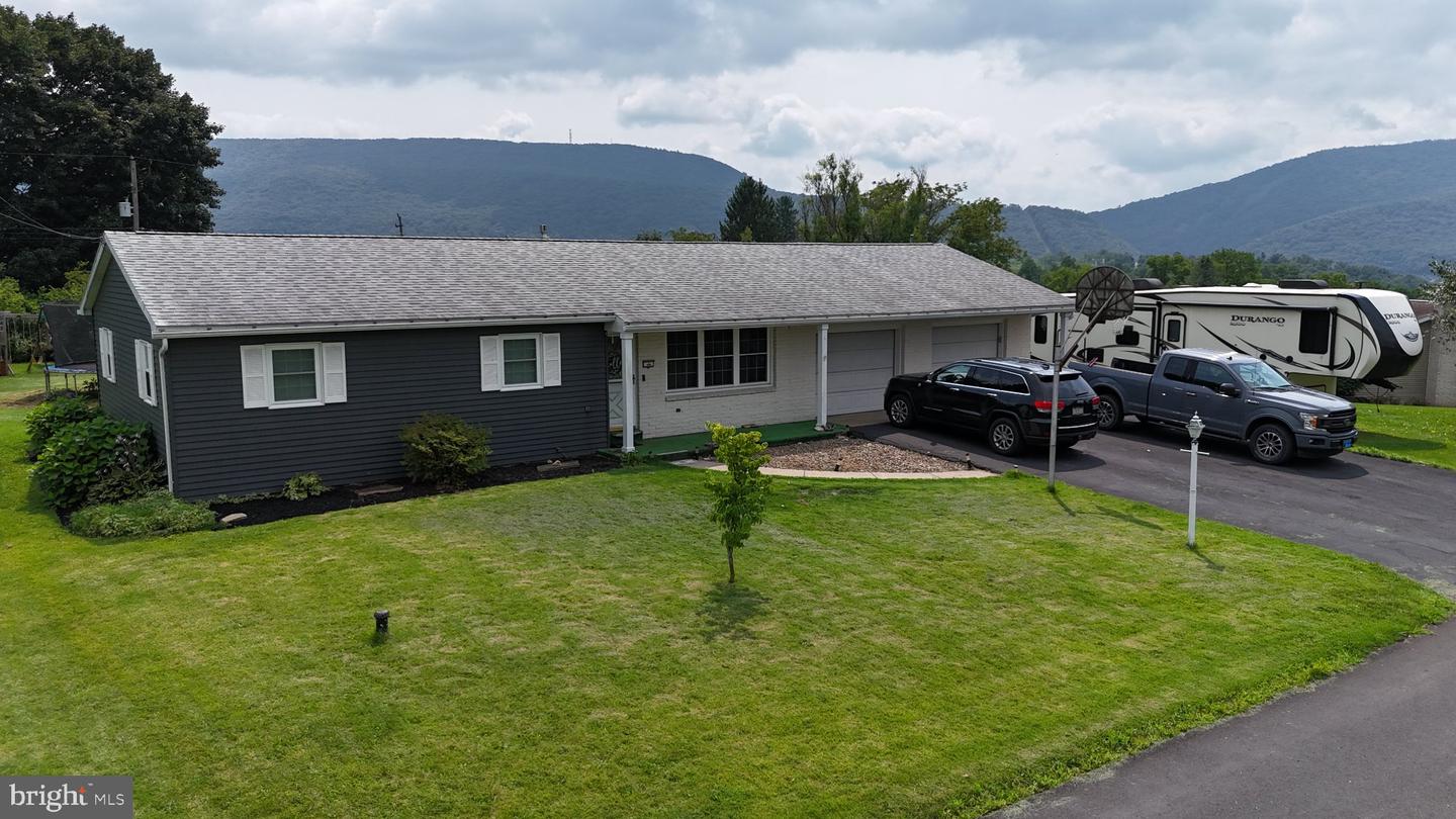 58 Woodland Cir — photo
