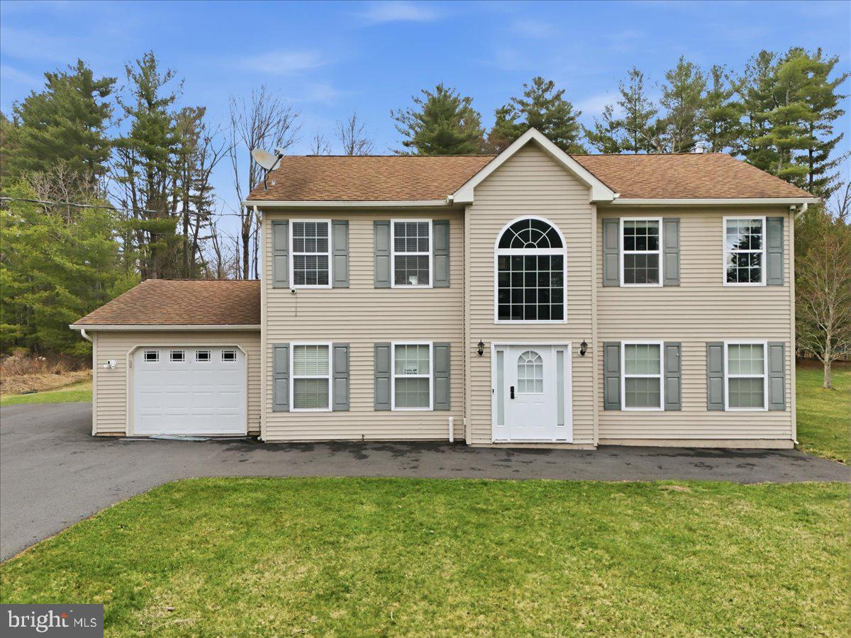 136 Kimberly Dr — photo