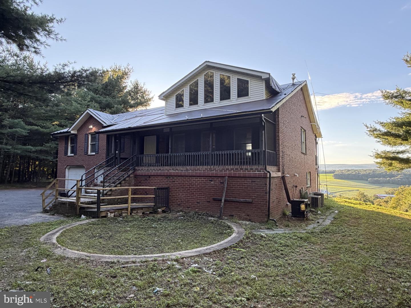 189 Turkey Ridge Dr — photo