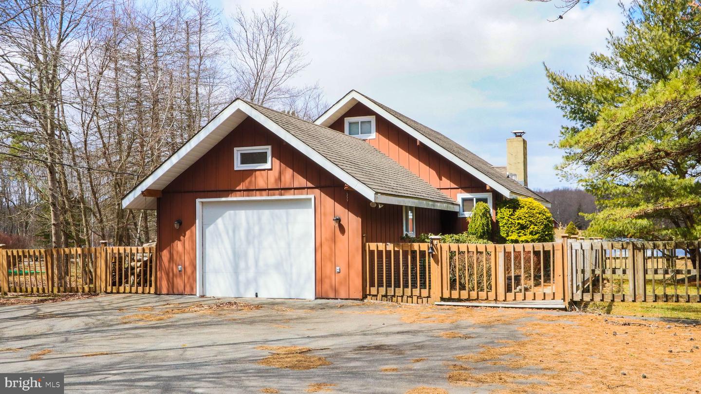 171 Highridge Rd — photo
