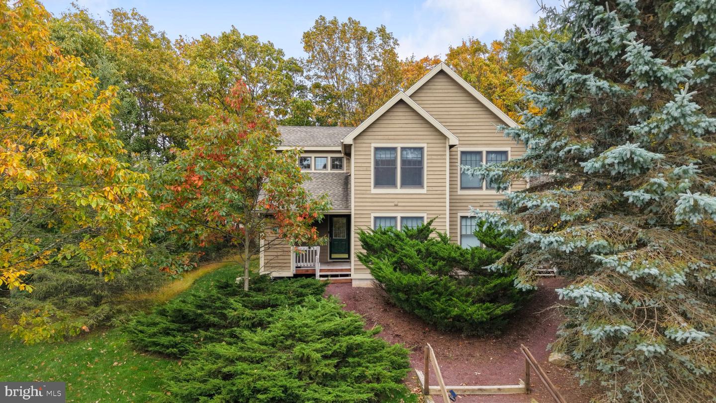 142 Pine Ct — photo