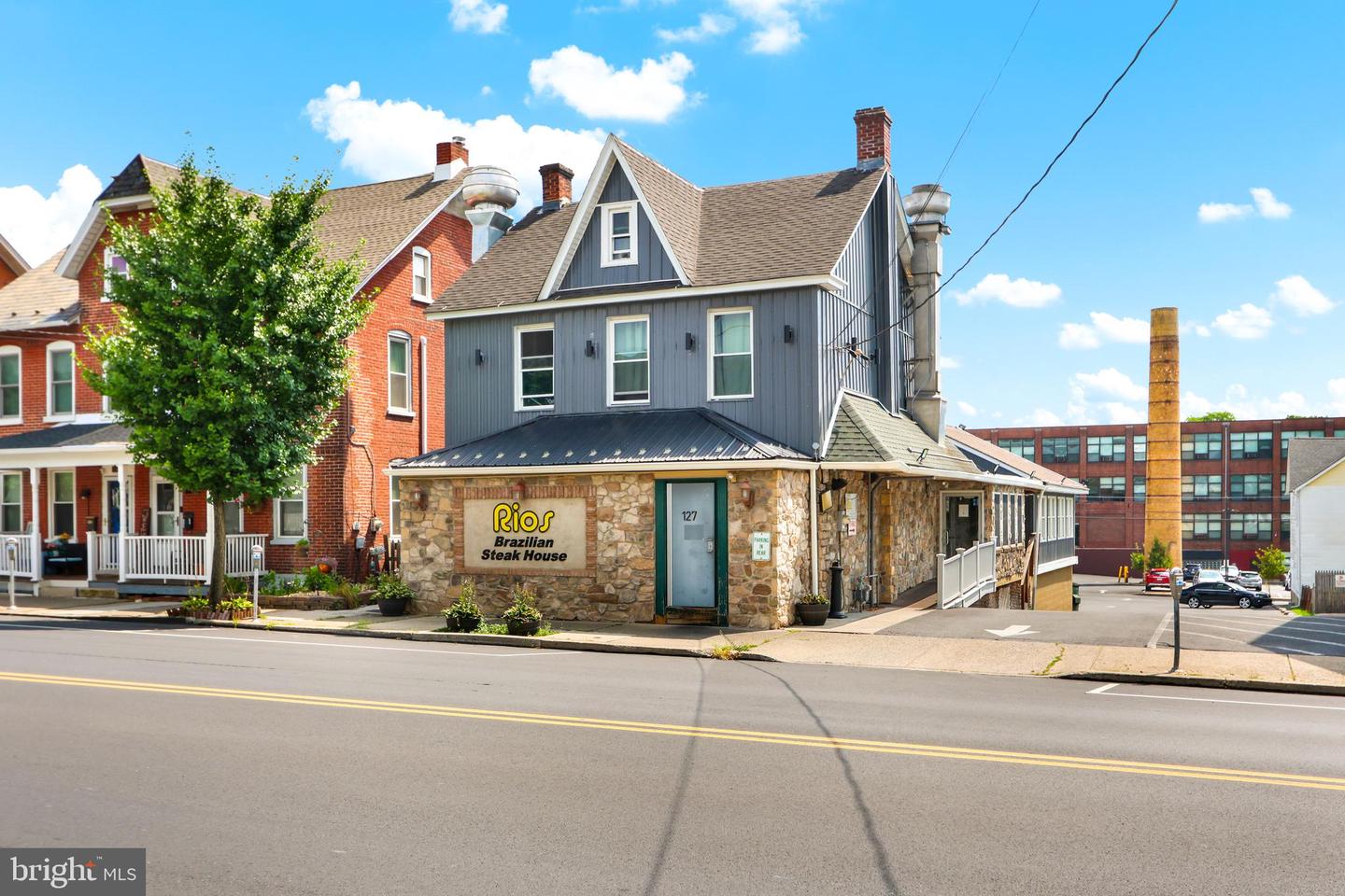 127 S Broad St — photo