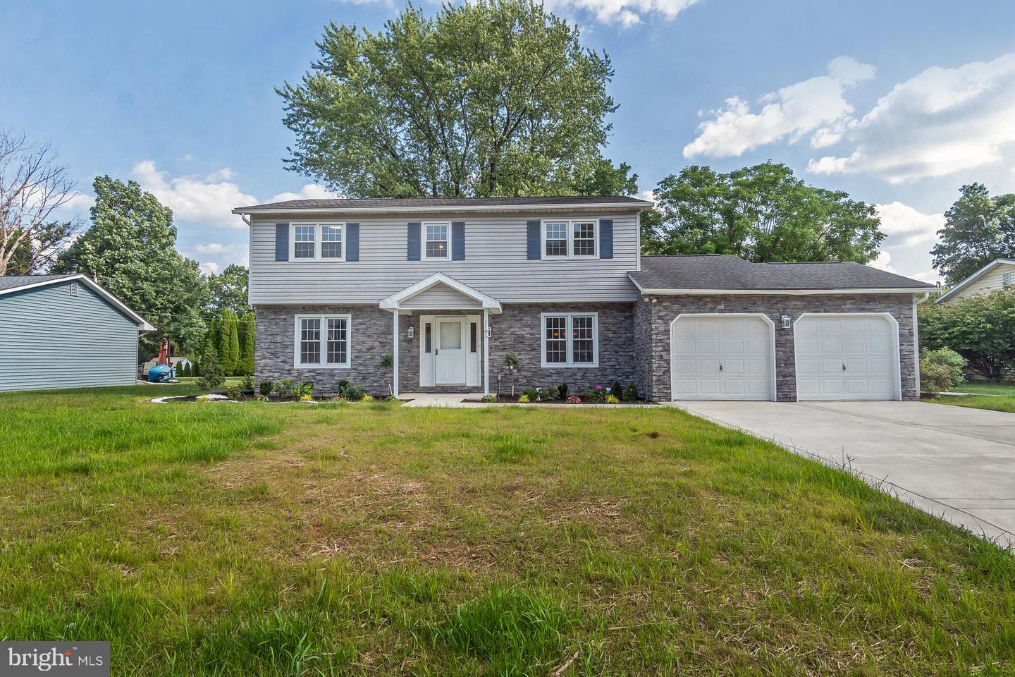 1105 Brentwood Ave — photo
