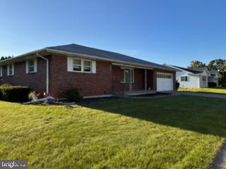 2433 High Point Dr — photo