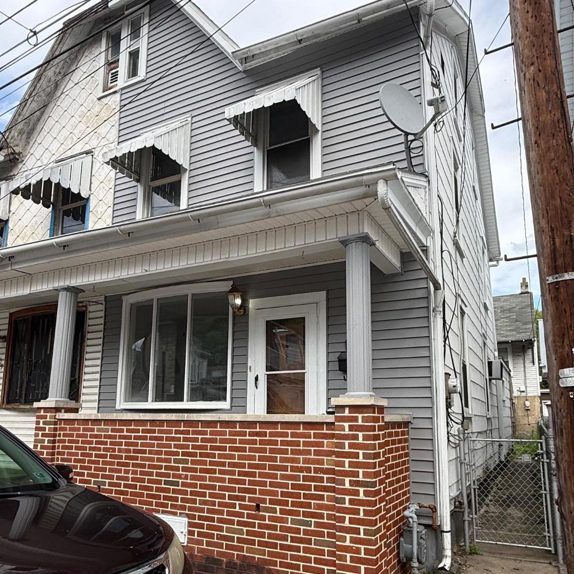 213 S Franklin St — photo