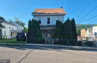 603 W Pine St — photo