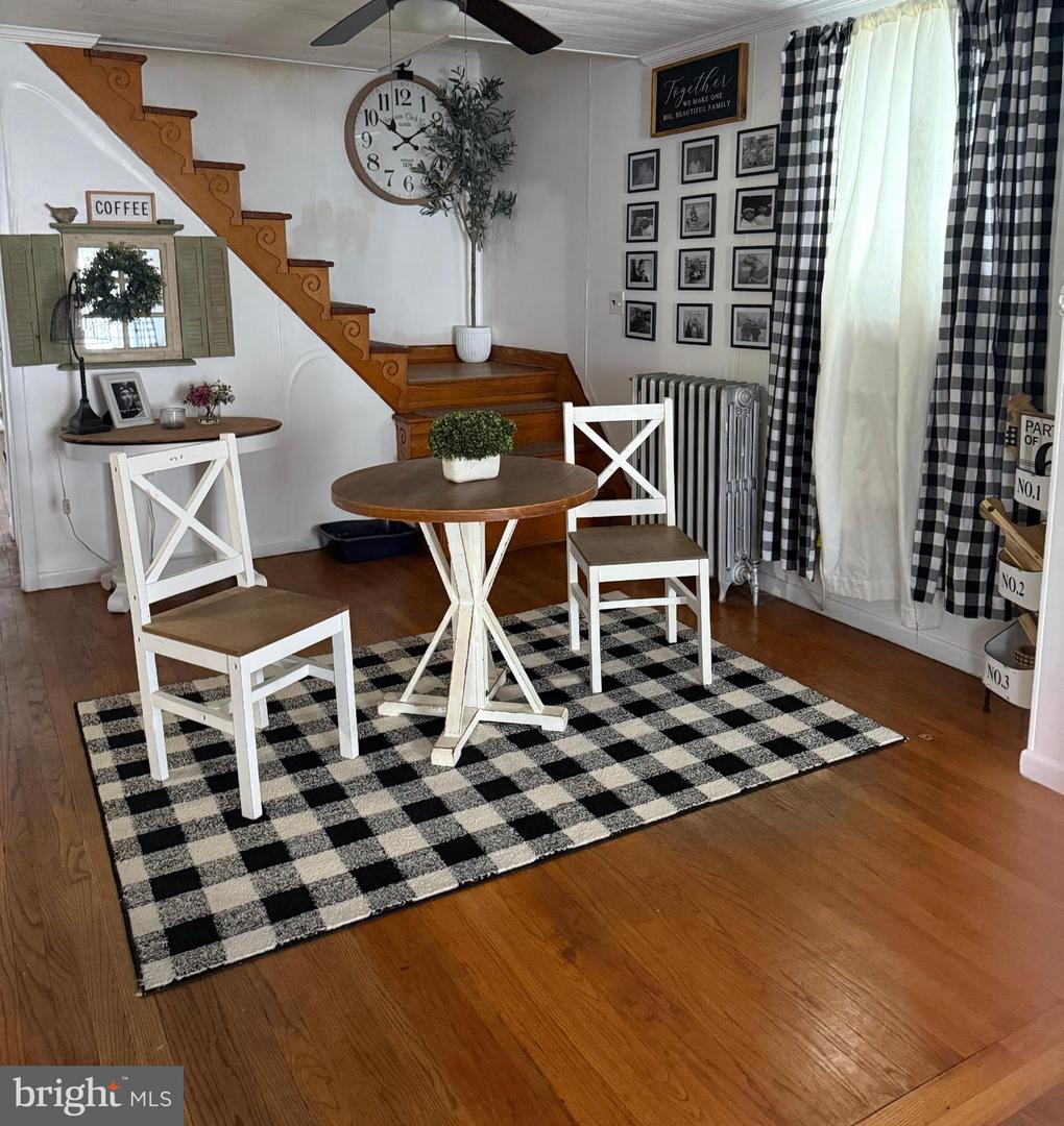 223 N Vine St — photo