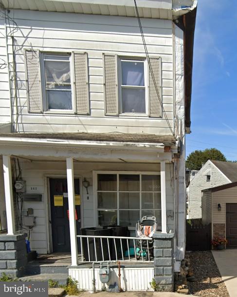 302 N Vine St — photo